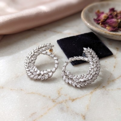 Σκουλαρίκια Ear Climbers / Spiral Wreath με Λευκούς Κρυστάλλους – GREKAS JEWELRY