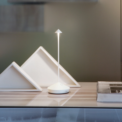 Zafferano Επιτραπέζιo Φωτιστικό LED Pina table lamp Λευκή απόχρωση