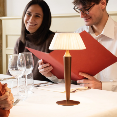 Zafferano Επιτραπέζιo Φωτιστικό LED Flaminia table lamp Μπρονζε απόχρωση