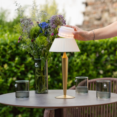 Zafferano Επιτραπέζιo Φωτιστικό LED Flaminia table lamp Χρυσή απόχρωση